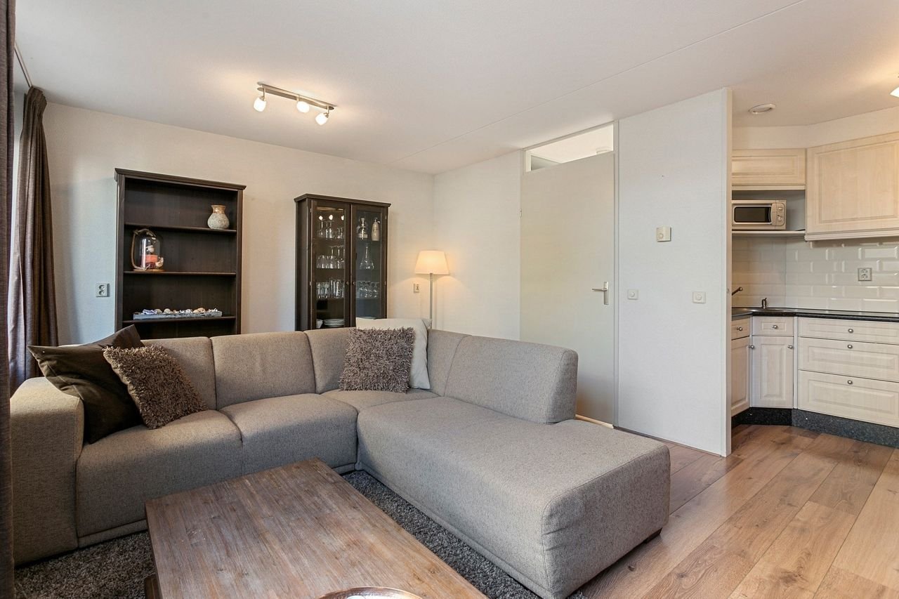 Roosendaal City Centre: Apartment with Large Roof Terrace - Image 6