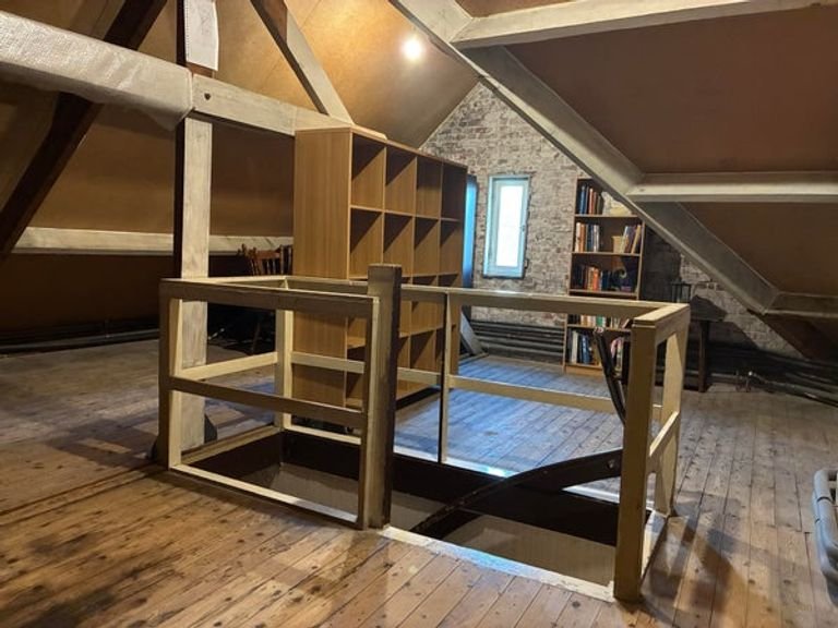 Bright 1930s Corner House in Armhoef - Image 37