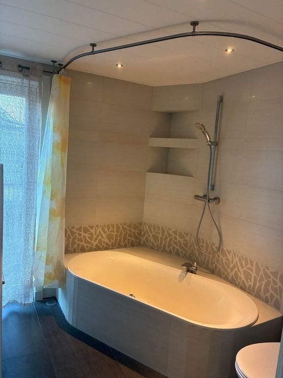 Bright 1930s Corner House in Armhoef - Image 33