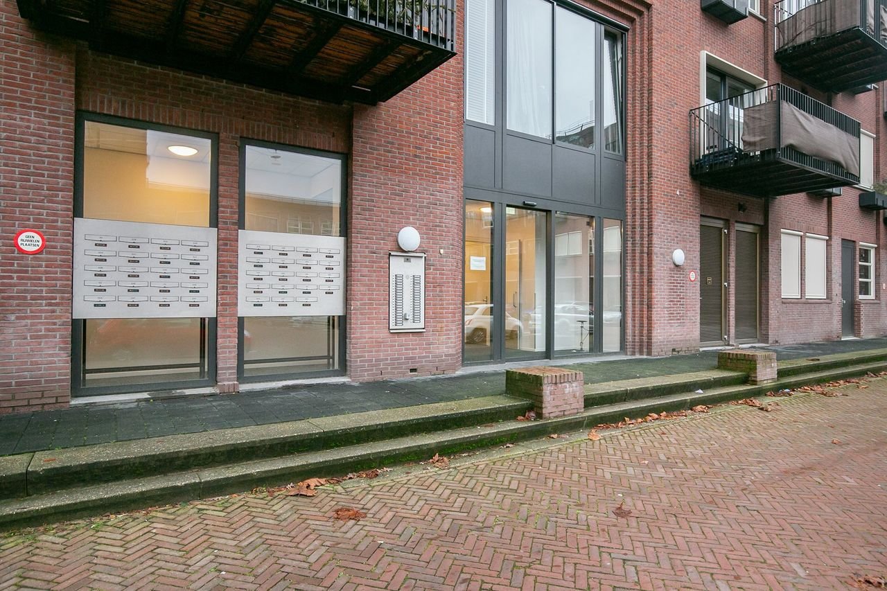 Appartement met eigen parkeerplek in Hanzeland - Afbeelding 20