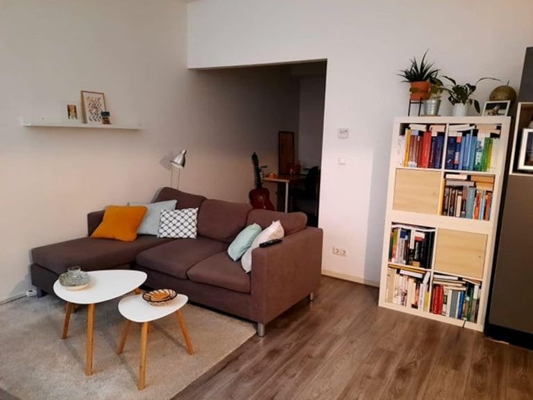 Luxury studio with A-label in the city center - Image 4