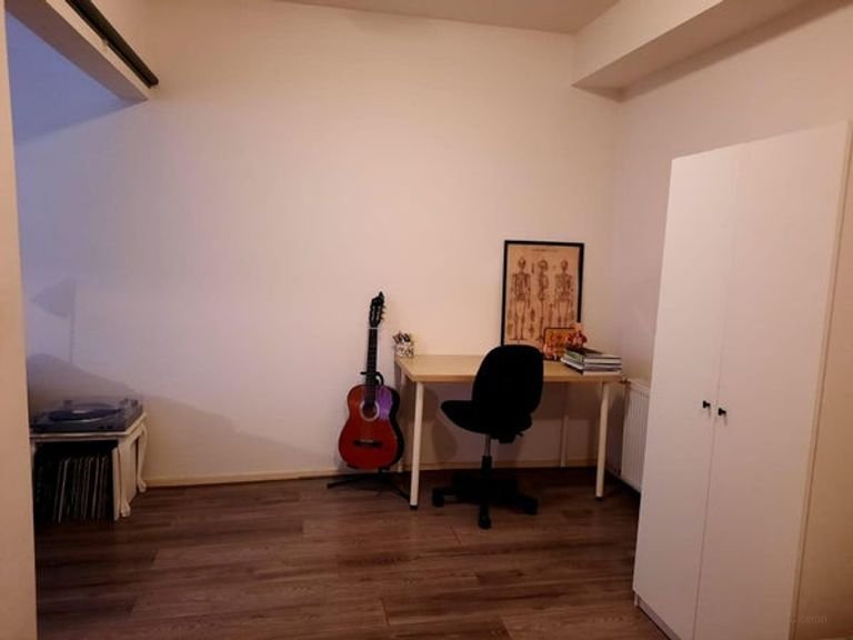 Luxury studio with A-label in the city center - Image 8