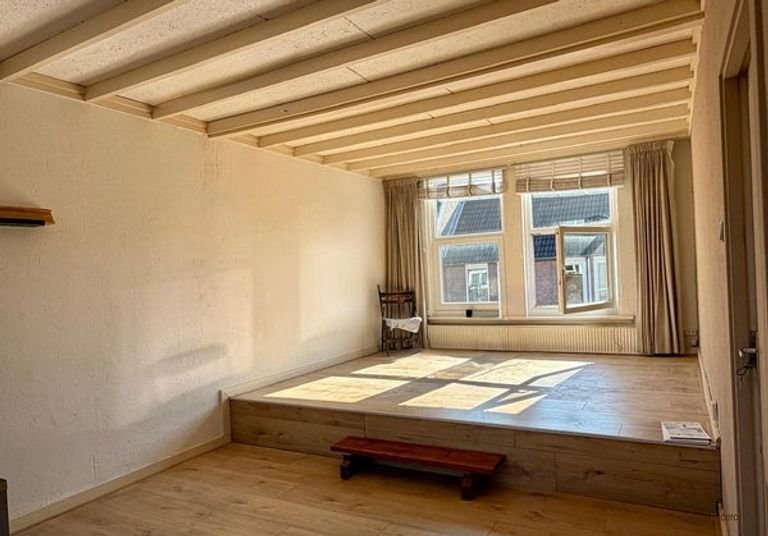 Lovely studio near the station - Image 8