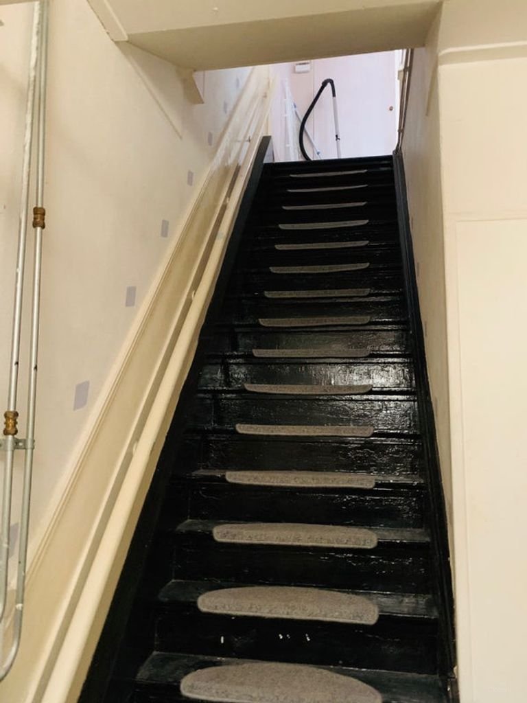 Lovely studio near the station - Image 3