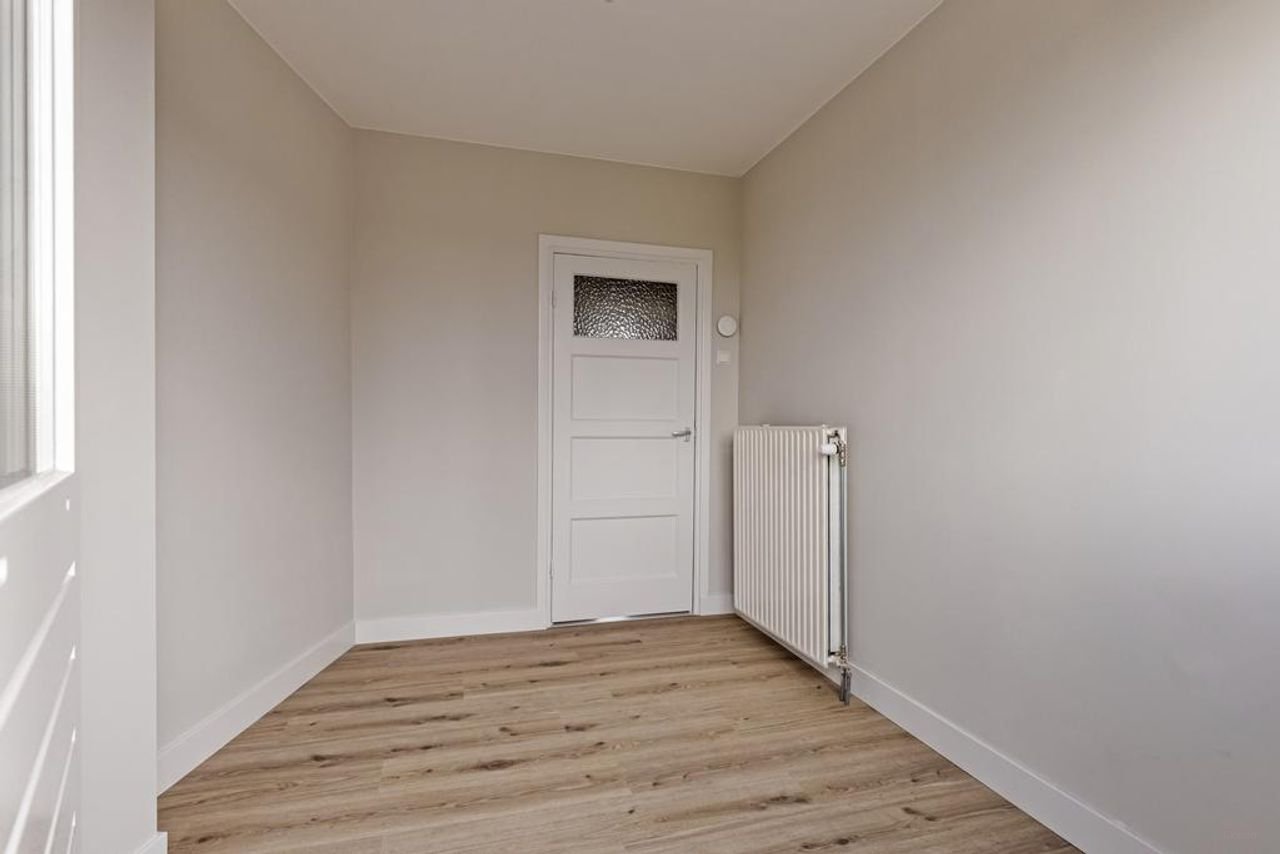 1930s apartment with energy label A near the station - Image 19