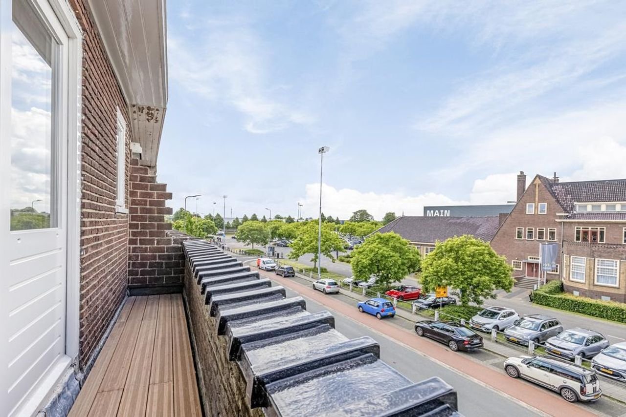 1930s apartment with energy label A near the station - Image 16