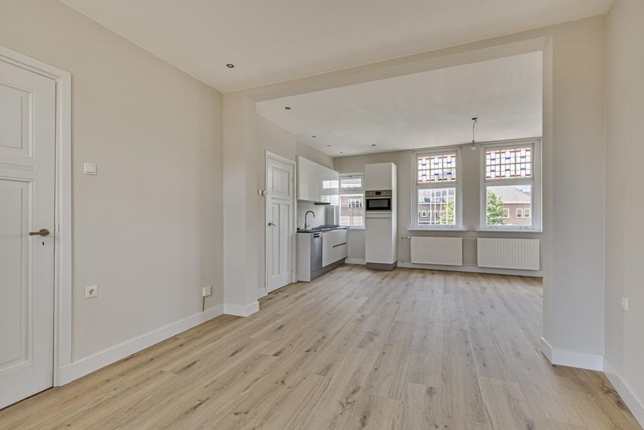 1930s apartment with energy label A near the station - Image 10