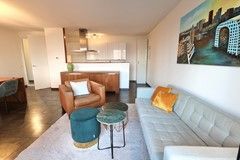Furnished 2-bedroom apartment at Botersloot - Image 5