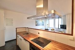 Furnished 2-bedroom apartment at Botersloot - Image 9