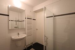 Furnished 2-bedroom apartment at Botersloot - Image 18