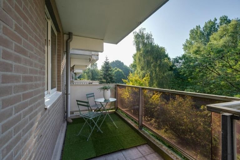 Licht appartement (100m²) met balkon op Zuid - Afbeelding 16