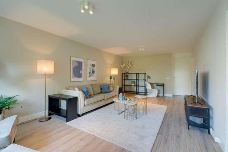 Licht appartement (100m²) met balkon op Zuid - Afbeelding 3