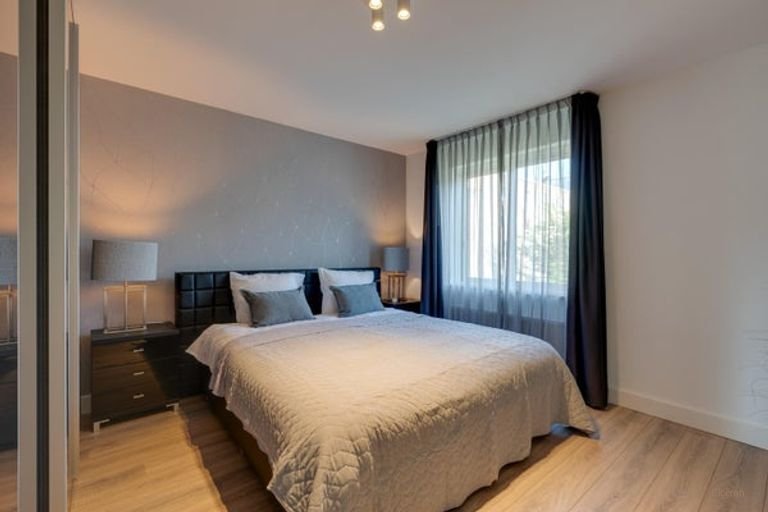 Licht appartement (100m²) met balkon op Zuid - Afbeelding 8