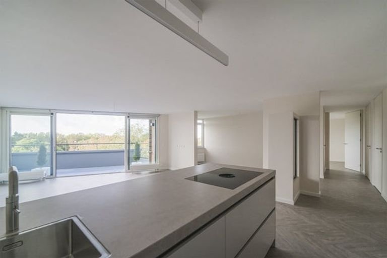 Appartement met uitzicht en parkeerplaats - Afbeelding 5