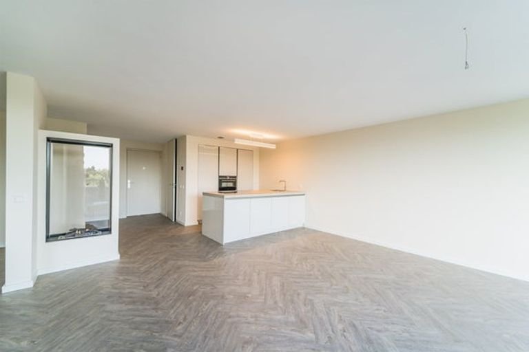 Appartement met uitzicht en parkeerplaats - Afbeelding 4