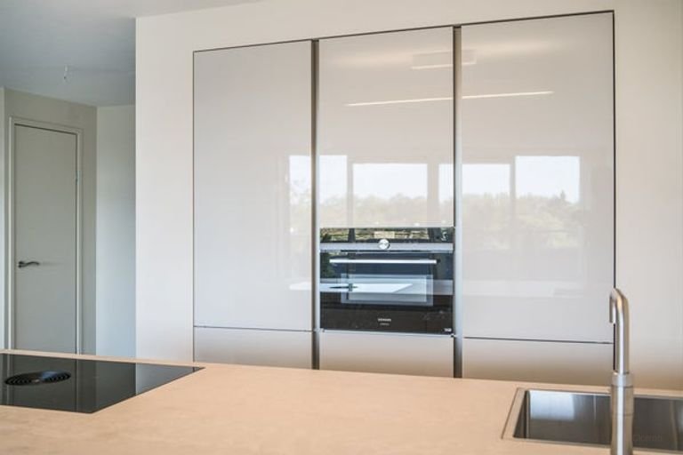 Appartement met uitzicht en parkeerplaats - Afbeelding 9