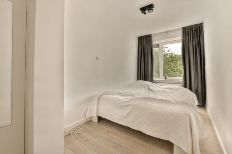Licht appartement bij Gelderlandplein - Afbeelding 13