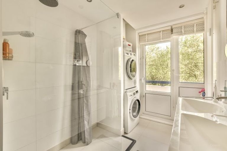 Licht appartement bij Gelderlandplein - Afbeelding 10