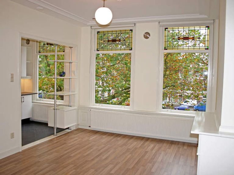 Double Upper House with Terrace in Regentessekwartier - Image 5