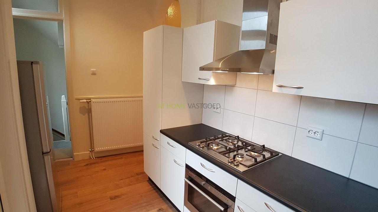 Licht 3-kamerappartement met balkon - Afbeelding 14