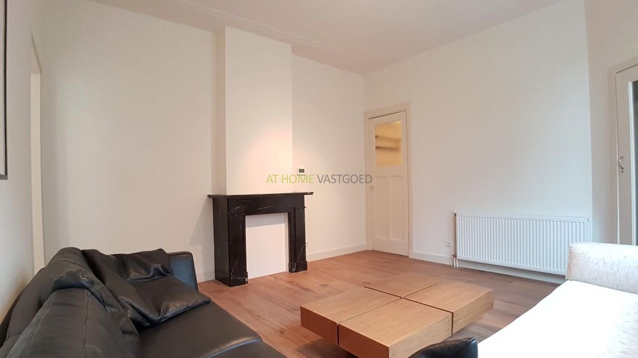 Licht 3-kamerappartement met balkon - Afbeelding 6