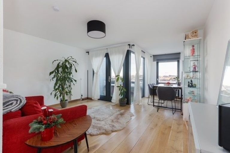 Apartment with balcony in Haarlem - Image 3