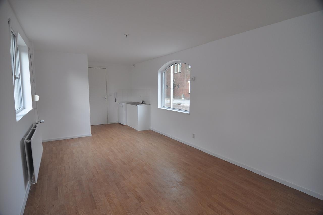 Studio met eigen tuin in Tilburg - Afbeelding 1