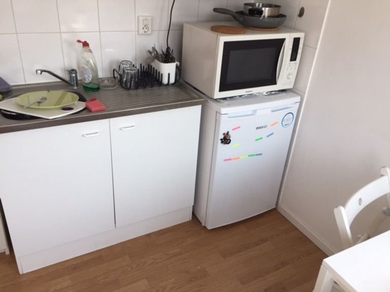 25m² Studio with private roof terrace in Tilburg - Image 4