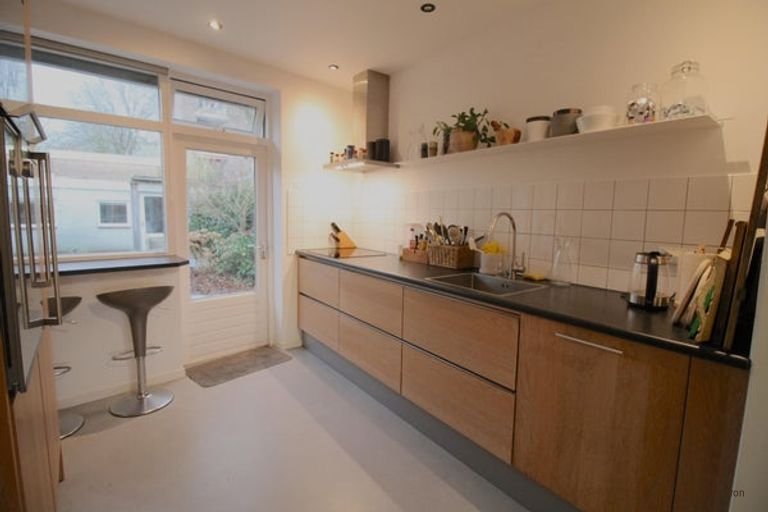 Gemeubileerd huis met tuin in Ginneken - Afbeelding 7