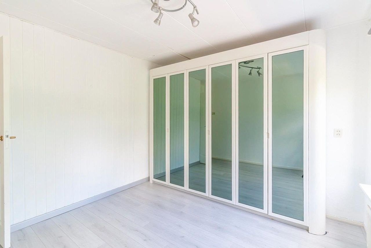 Hoekwoning van 185 m² met tuin en garage in Randwijck - Afbeelding 14