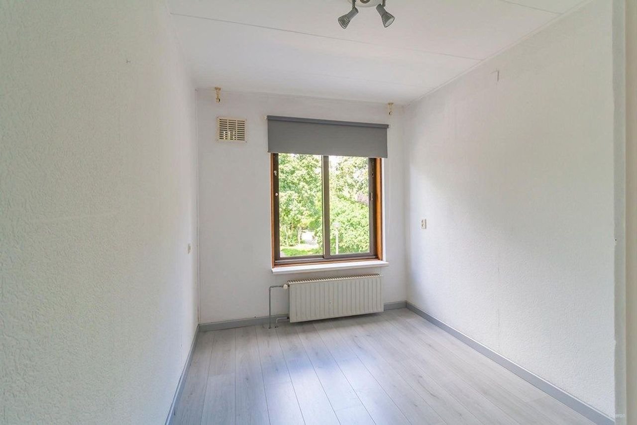 Hoekwoning van 185 m² met tuin en garage in Randwijck - Afbeelding 15