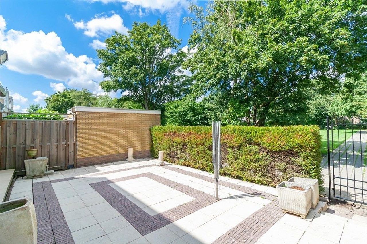 Hoekwoning van 185 m² met tuin en garage in Randwijck - Afbeelding 9