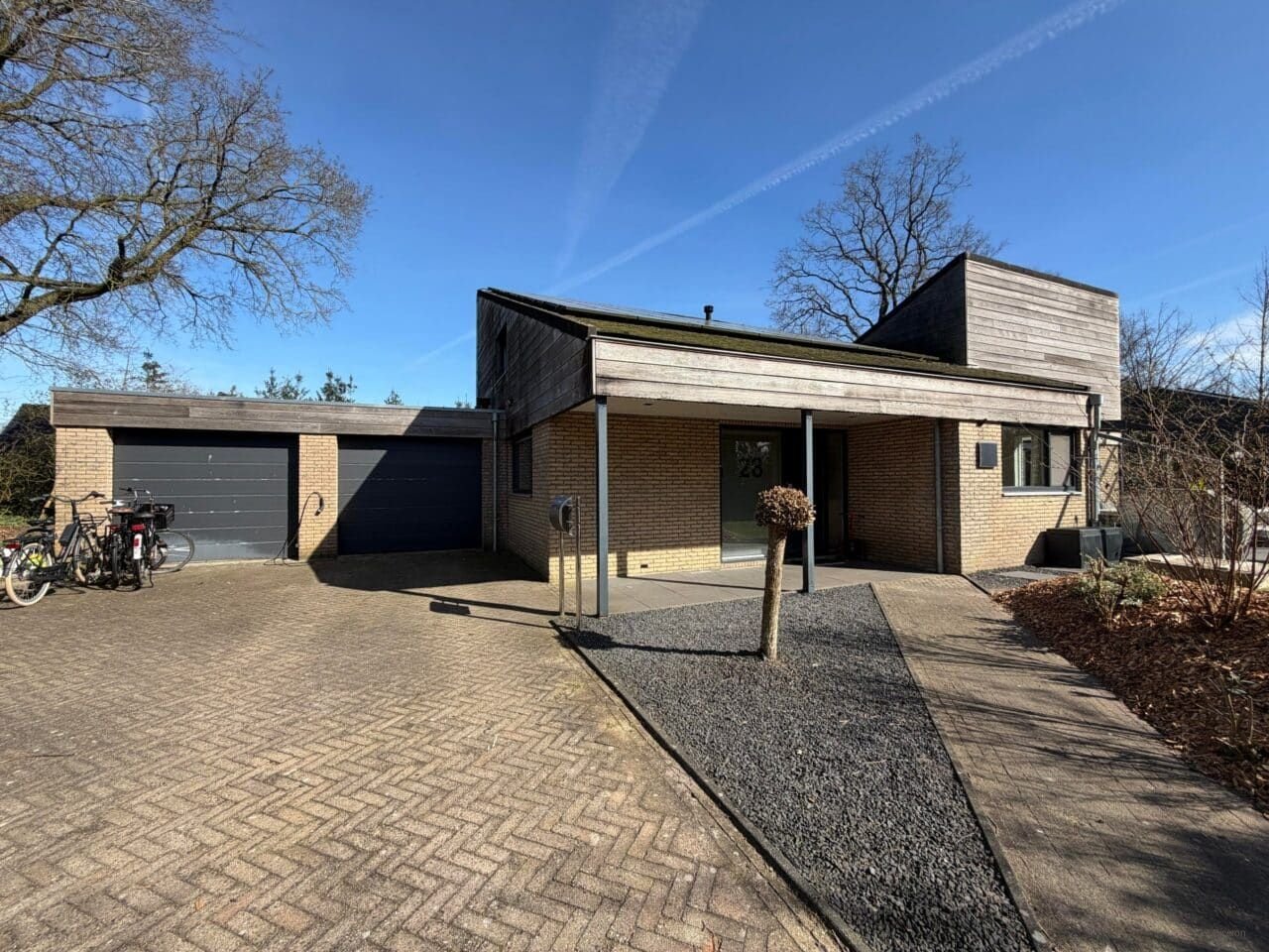 Detached A+++ house in Feanwâlden - Image 1