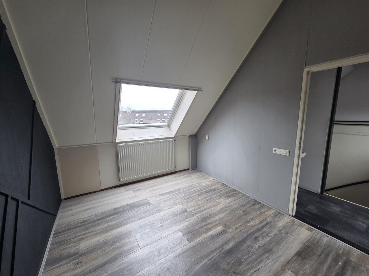 Geschakelde woning van 116 m² met grote tuin - Afbeelding 21