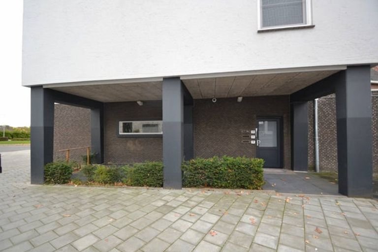 Gerenoveerd appartement aan het Jekerdal met 27m2 terras - Afbeelding 14