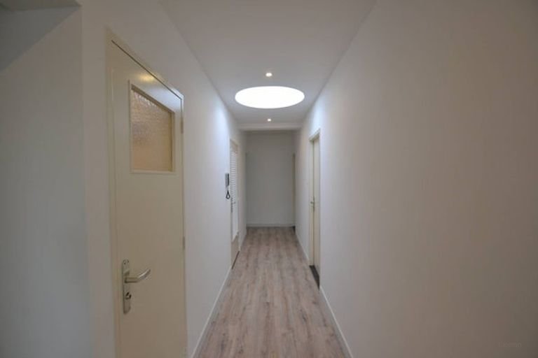 Gerenoveerd appartement aan het Jekerdal met 27m2 terras - Afbeelding 8