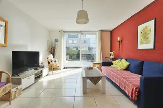 Huis aan het water in Amsterdam