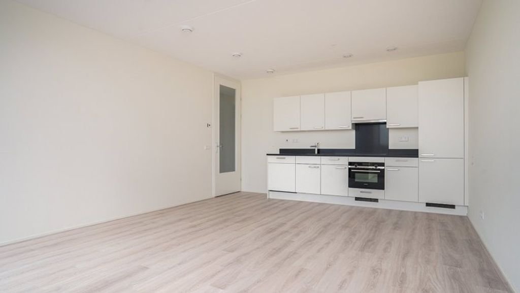 Energiezuinig 3-kamerappartement in centrum Diemen - Afbeelding 3