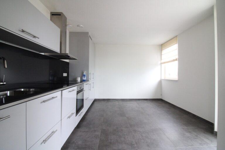 126 m² Maisonette with Large Roof Terrace in Geldrop - Image 8