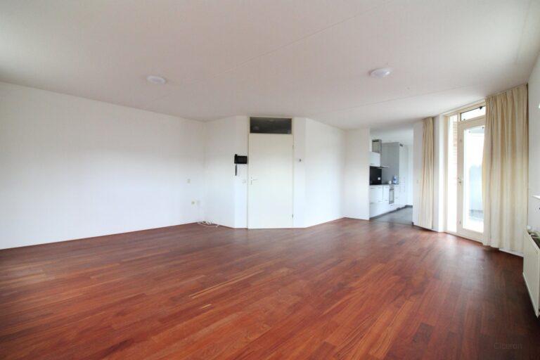126 m² Maisonette with Large Roof Terrace in Geldrop - Image 5