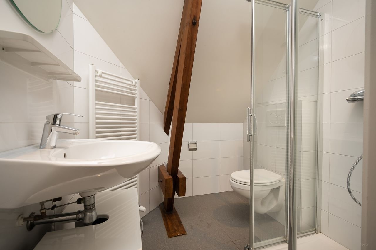 Bright 2-bedroom apartment in Oostdorp - Image 20