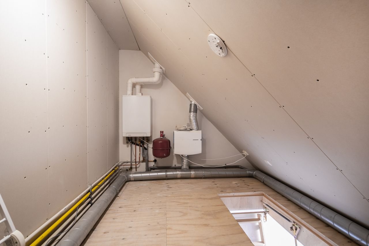 Bright 2-bedroom apartment in Oostdorp - Image 26