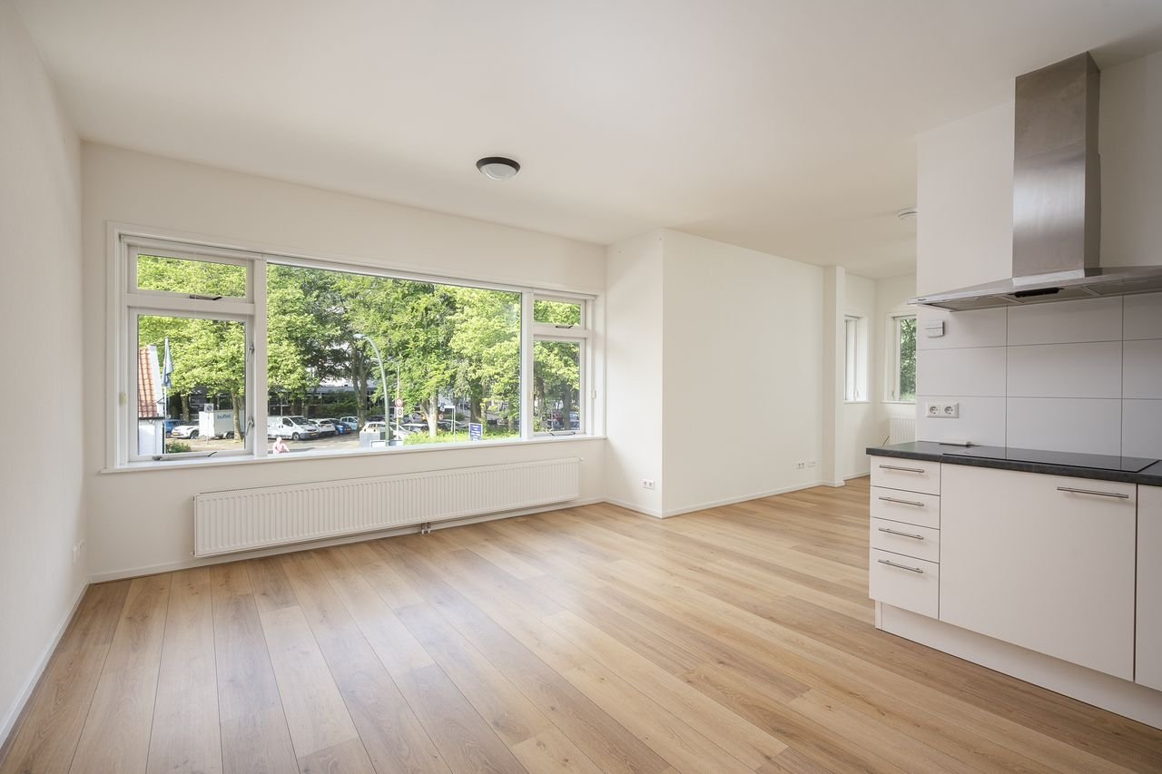 Bright 2-bedroom apartment in Oostdorp - Image 12