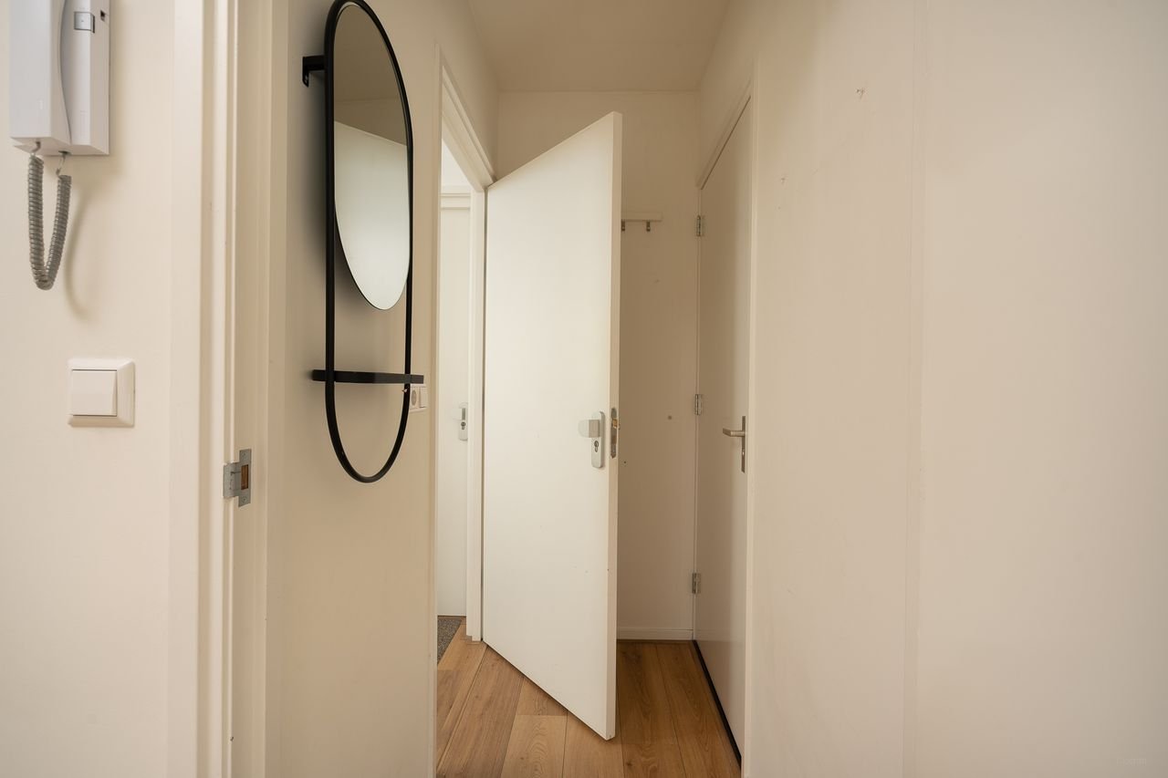 Bright 2-bedroom apartment in Oostdorp - Image 6
