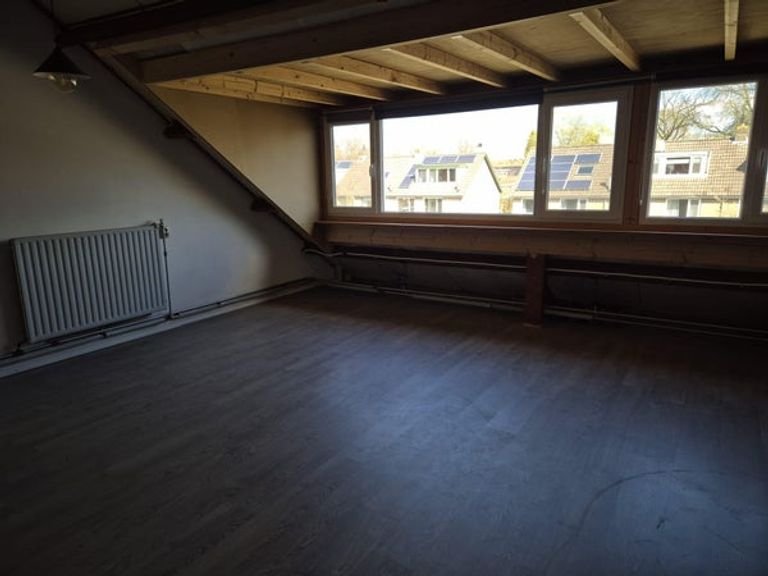 Hoekwoning met garage en grote tuin in Maarn - Afbeelding 6