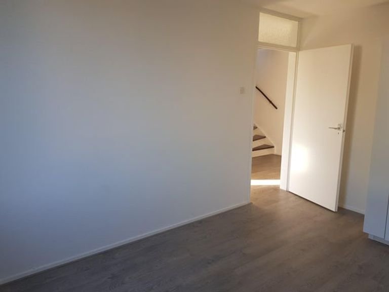 Hoekwoning met garage en grote tuin in Maarn - Afbeelding 17