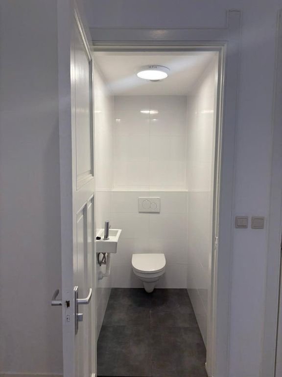 Studio with internet in the heart of Leiden - Image 7