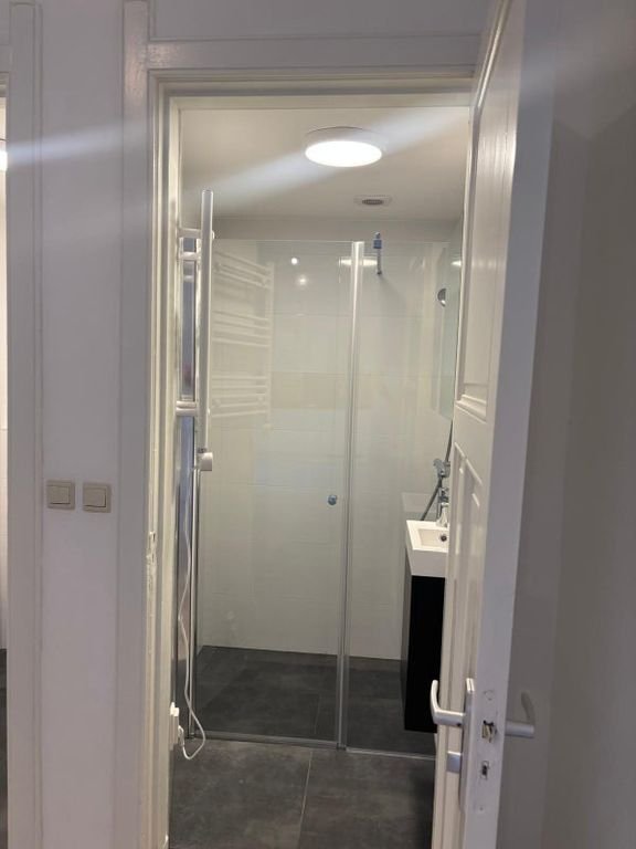 Studio with internet in the heart of Leiden - Image 8