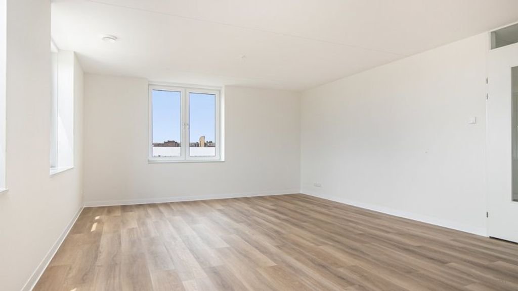 95m² apartment at Suytkade - Image 2