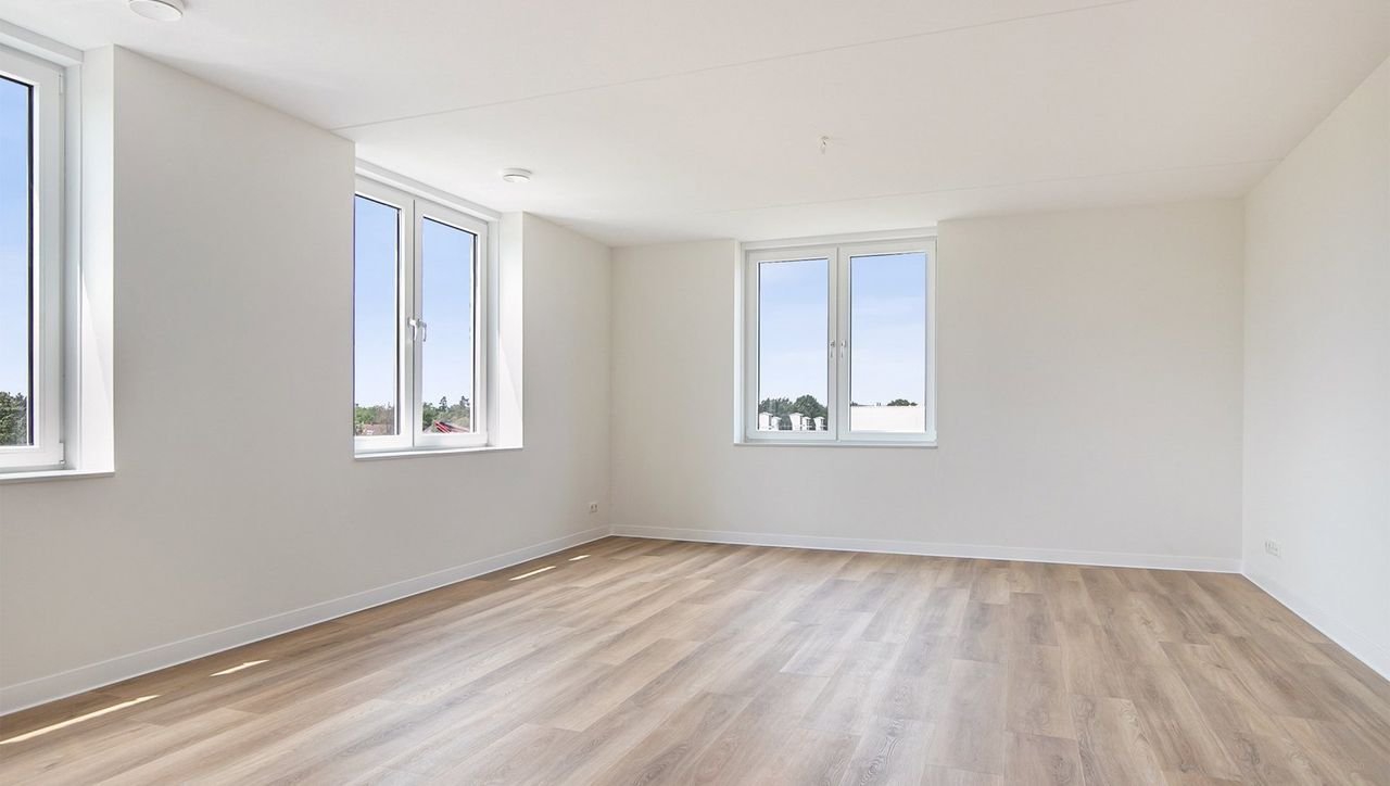 95m² apartment at Suytkade - Image 1